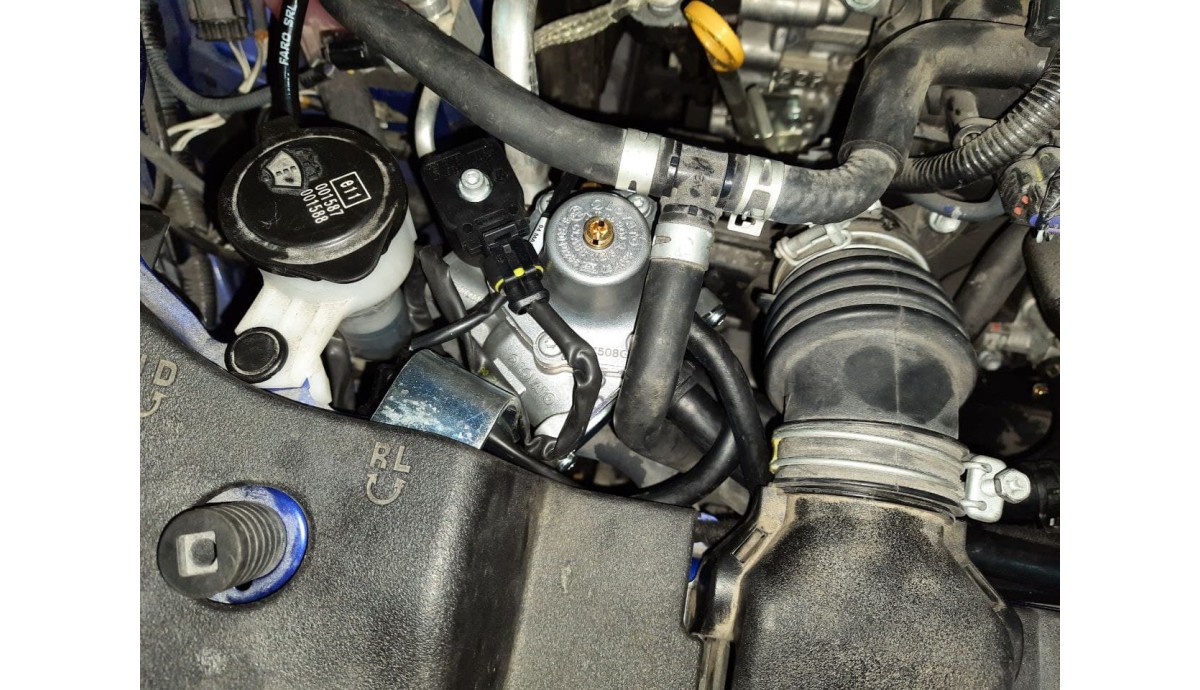 Установка ГБО на Toyota Prius 1.8 2016