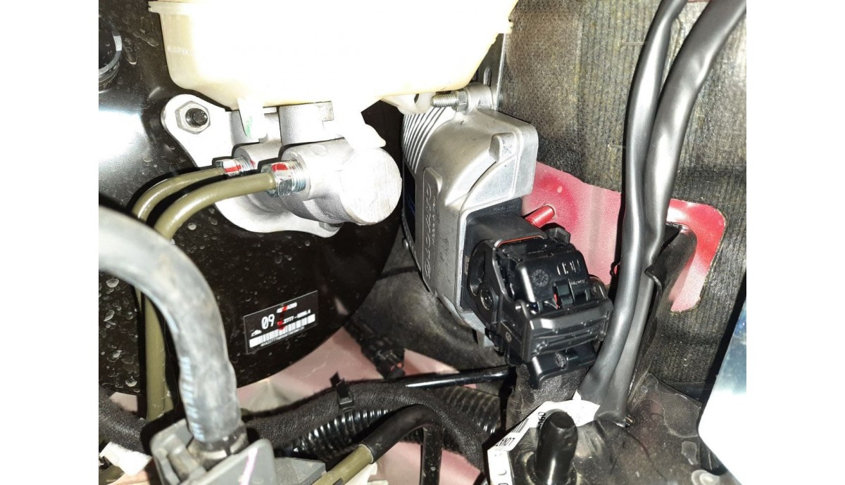 Установка ГБО на Mitsubishi Eclipse Cross 2.0 2021