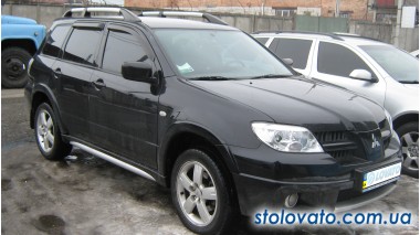 Mitsubishi Outlander 2.0 2000