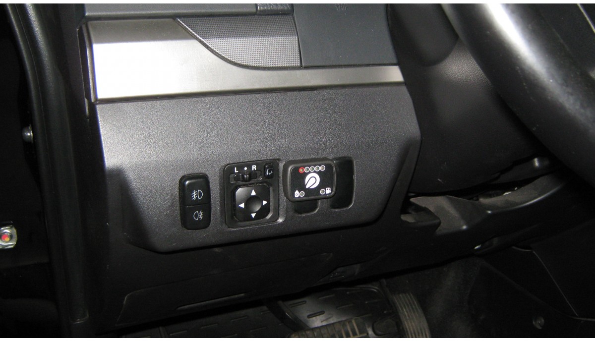 Установка ГБО на Mitsubishi Pajero Wagon 3.0 2010