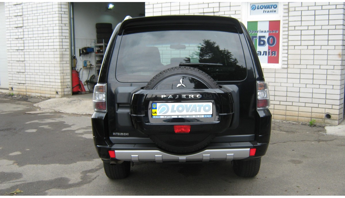 Установка ГБО на Mitsubishi Pajero Wagon 3.0 2010