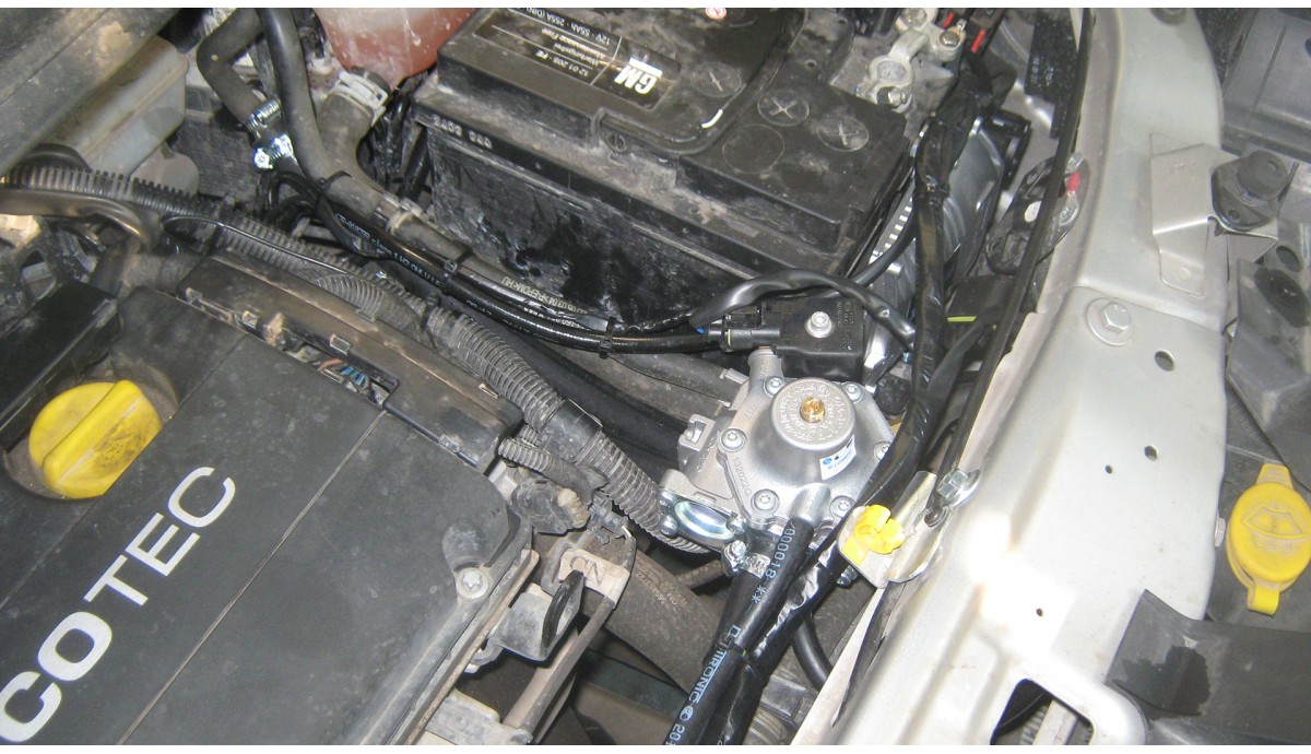 Установка ГБО на Opel Zafira 1.8 2012