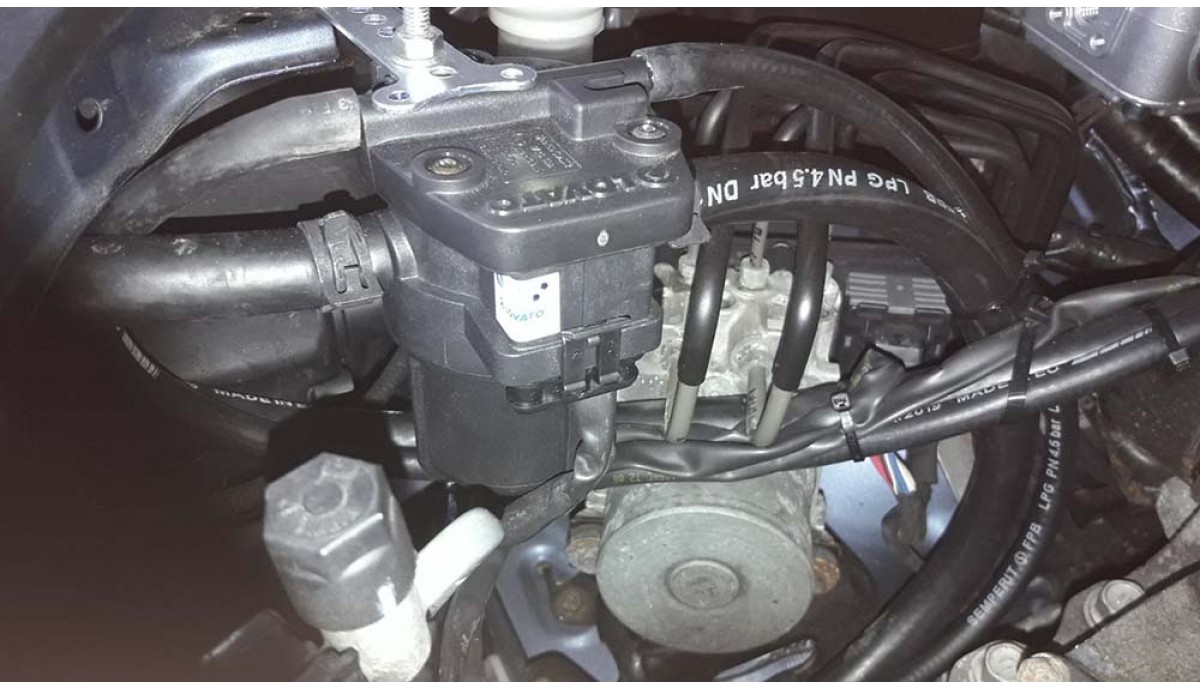 Установка ГБО на Toyota Highlander 3.5 2012 