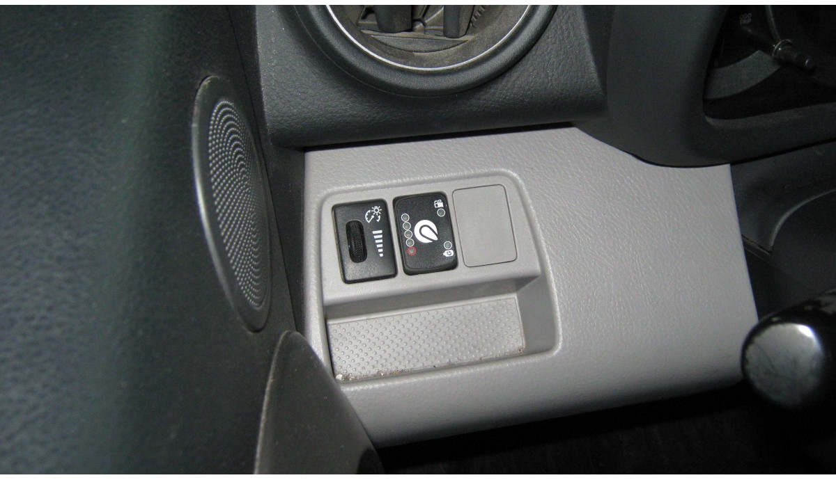 Установка ГБО на Toyota Rav4 2.4 2006 