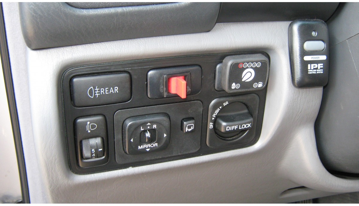 Установка ГБО на Toyota Land Cruiser 4.7 2002