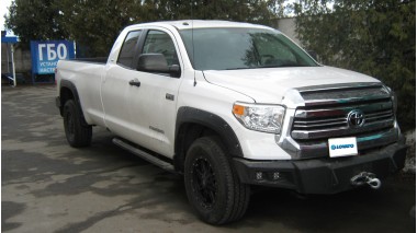 Установка ГБО на Toyota Tundra TRD Pro с двигателем 5.7