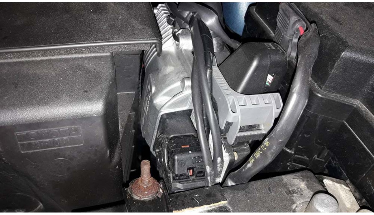 Установка ГБО на Toyota Sienna 2.7 2012