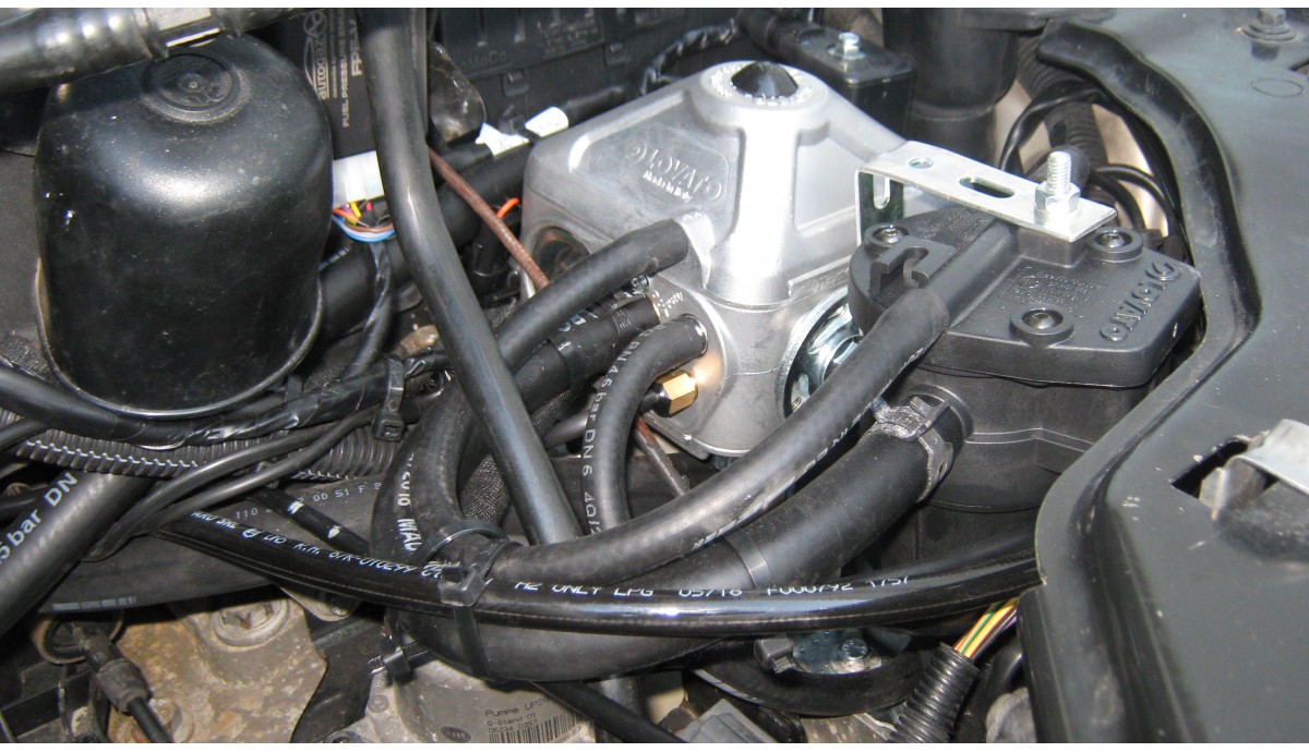 Установка ГБО на Volvo S80 2,5 2007